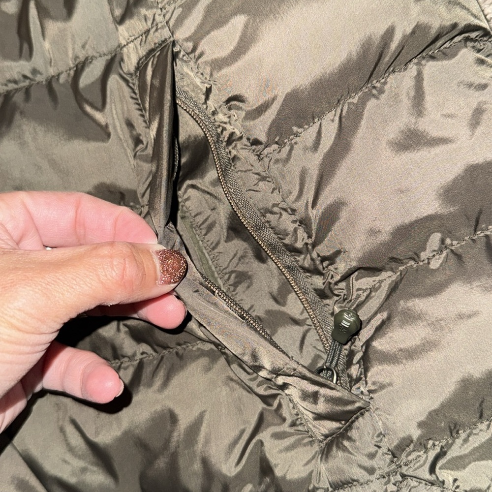 32° heat size woman’s medium vest - Picture 6 of 7